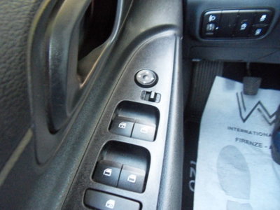 Hyundai i20 1.2 MPI MT ConnectLine (7)
