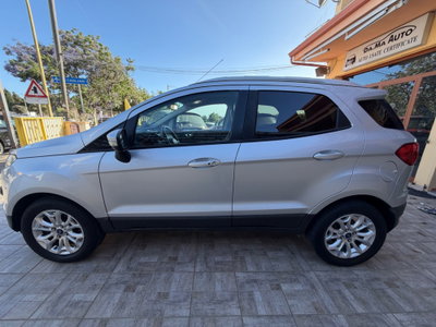 Ford EcoSport 1.5 TDCi 95 CV Titanium S (11)