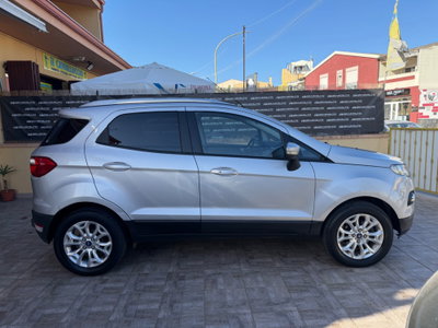 Ford EcoSport 1.5 TDCi 95 CV Titanium S (6)