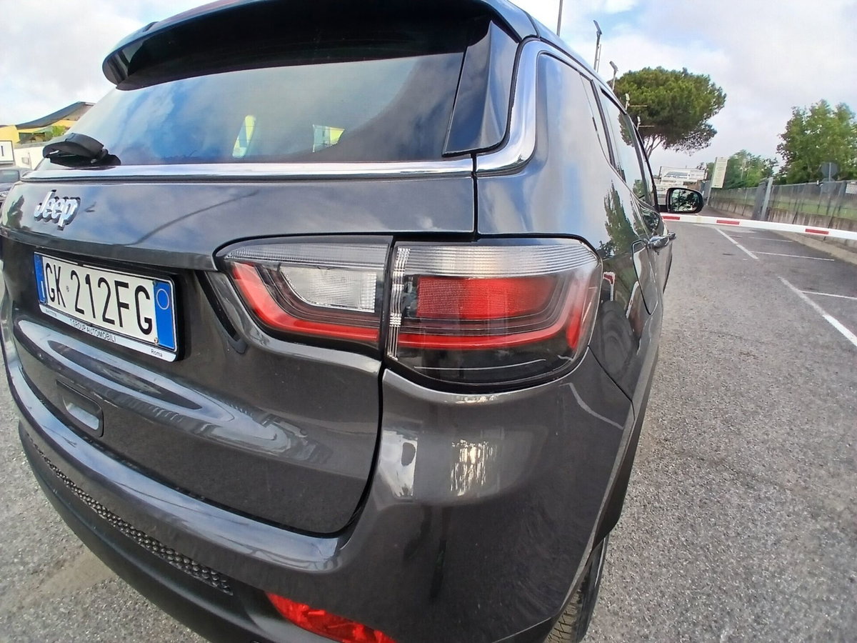 Jeep Compass 1.6 Multijet II 2WD Business (14)