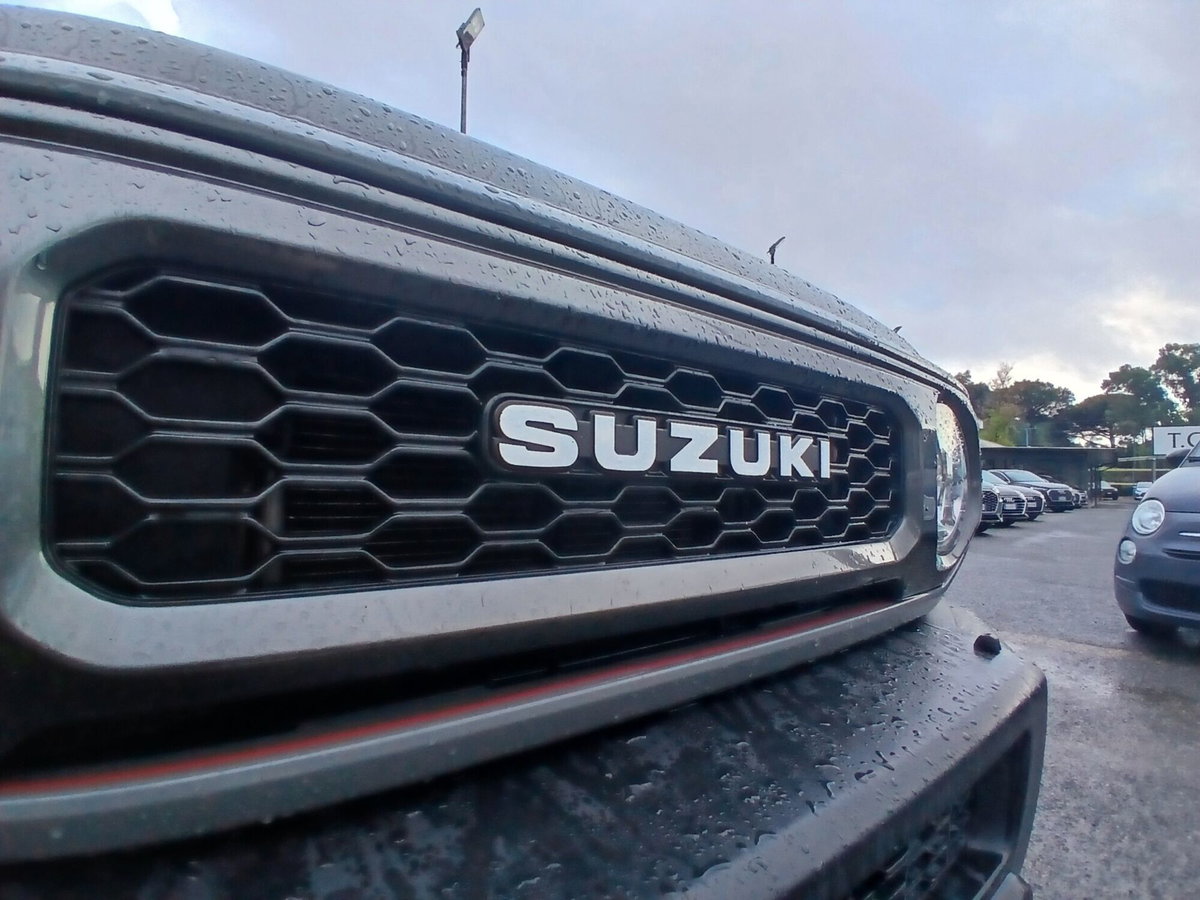 Suzuki Jimny 1.5 5MT Top (10)