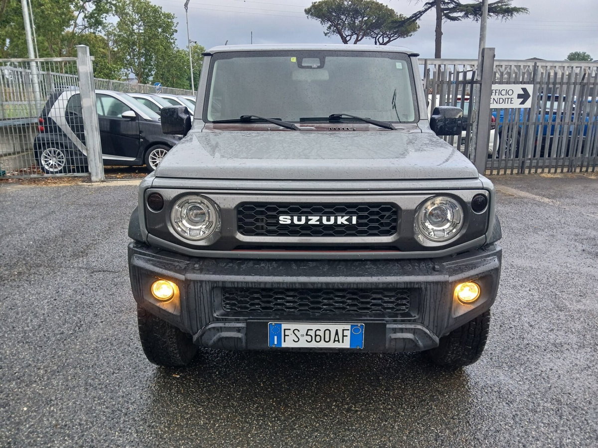 Suzuki Jimny 1.5 5MT Top (2)