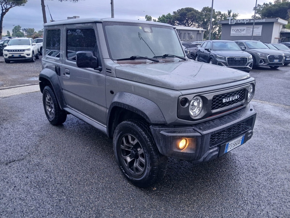 Suzuki Jimny 1.5 5MT Top (3)