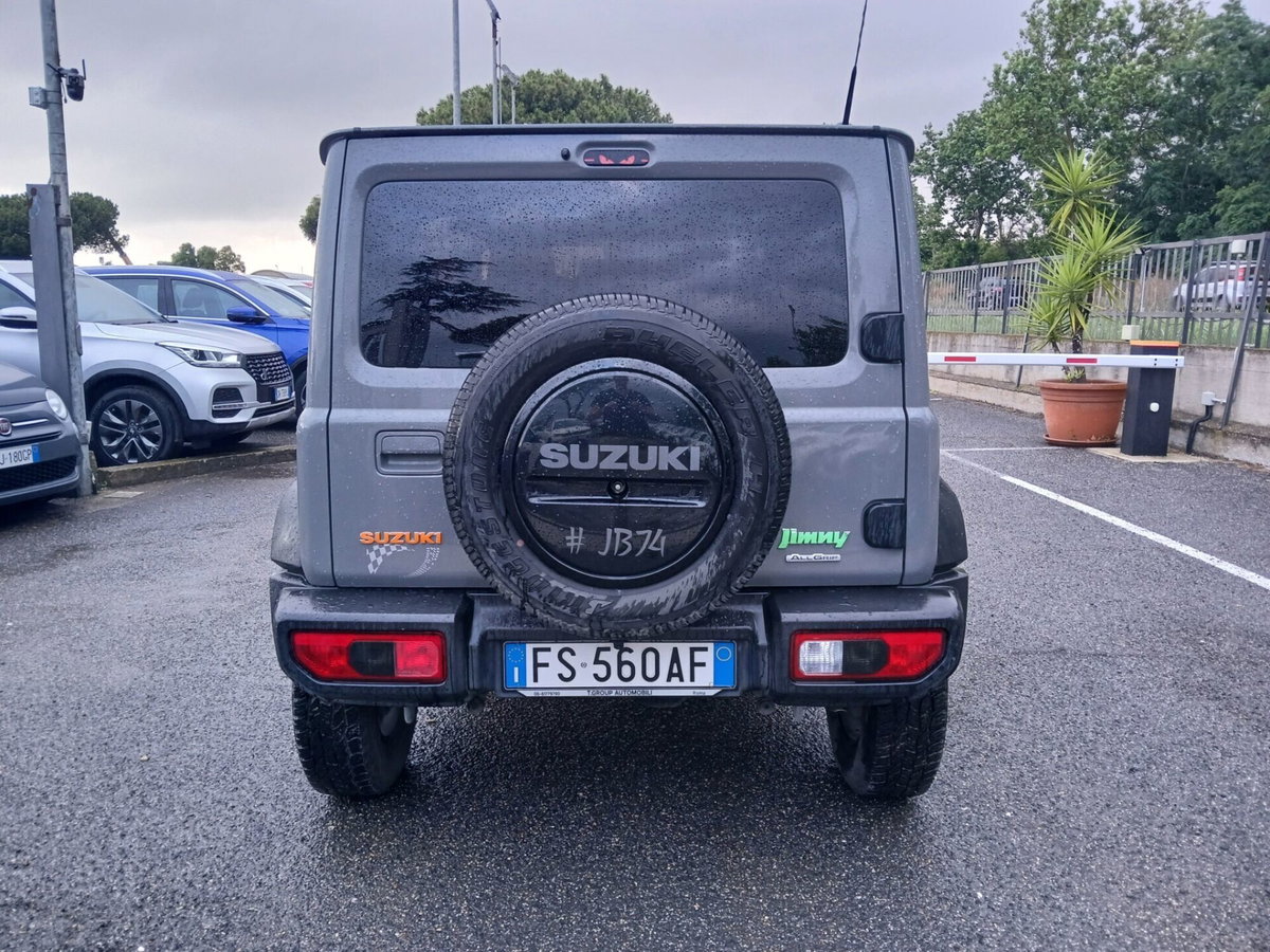 Suzuki Jimny 1.5 5MT Top (6)