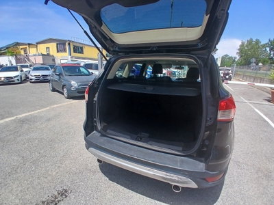 Ford Kuga 2.0 TDCI 150 CV S&S 2WD Titanium (14)