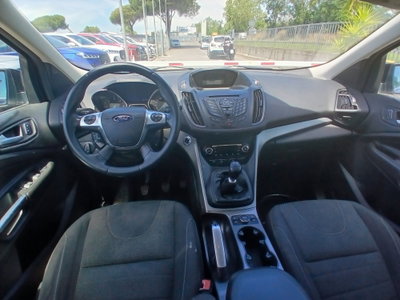Ford Kuga 2.0 TDCI 150 CV S&S 2WD Titanium (18)