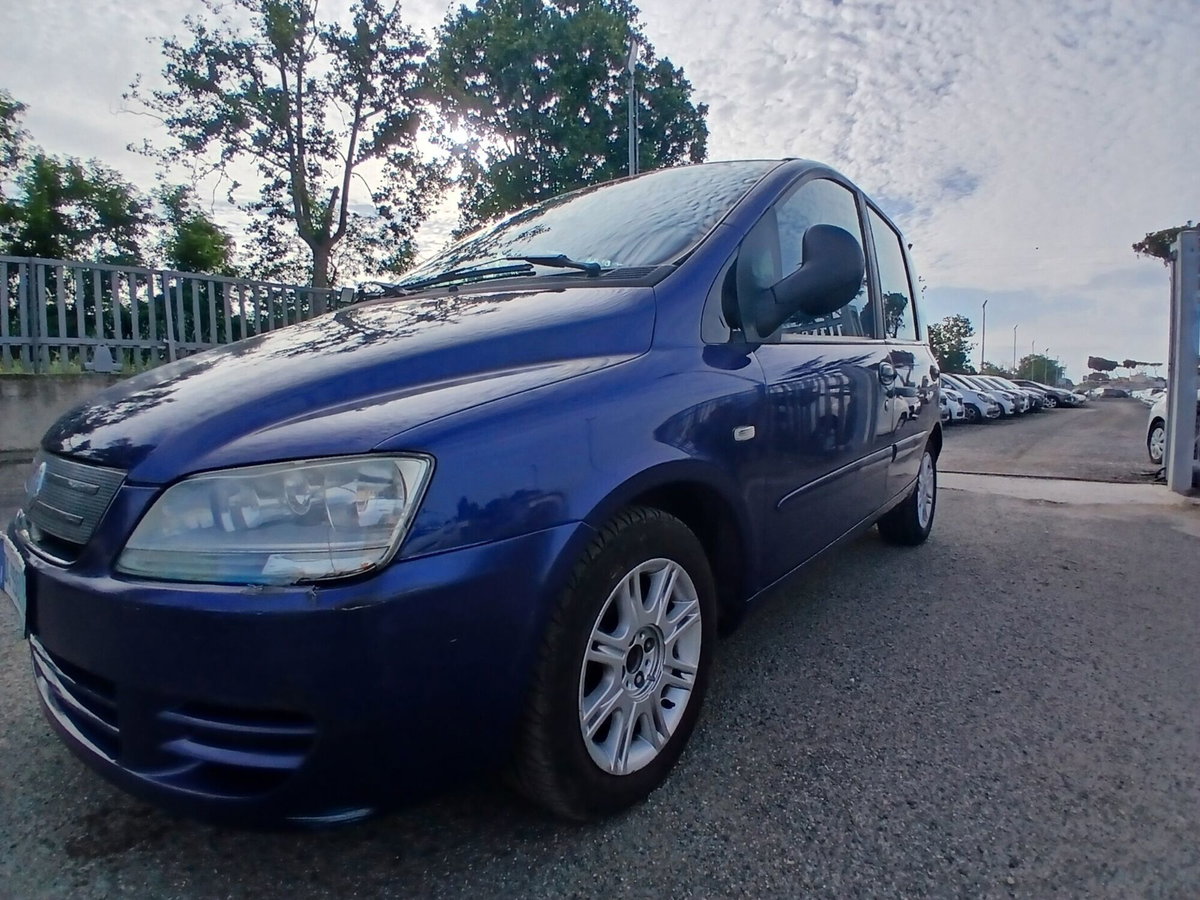 Fiat Multipla 1.9 MJT Dynamic (9)