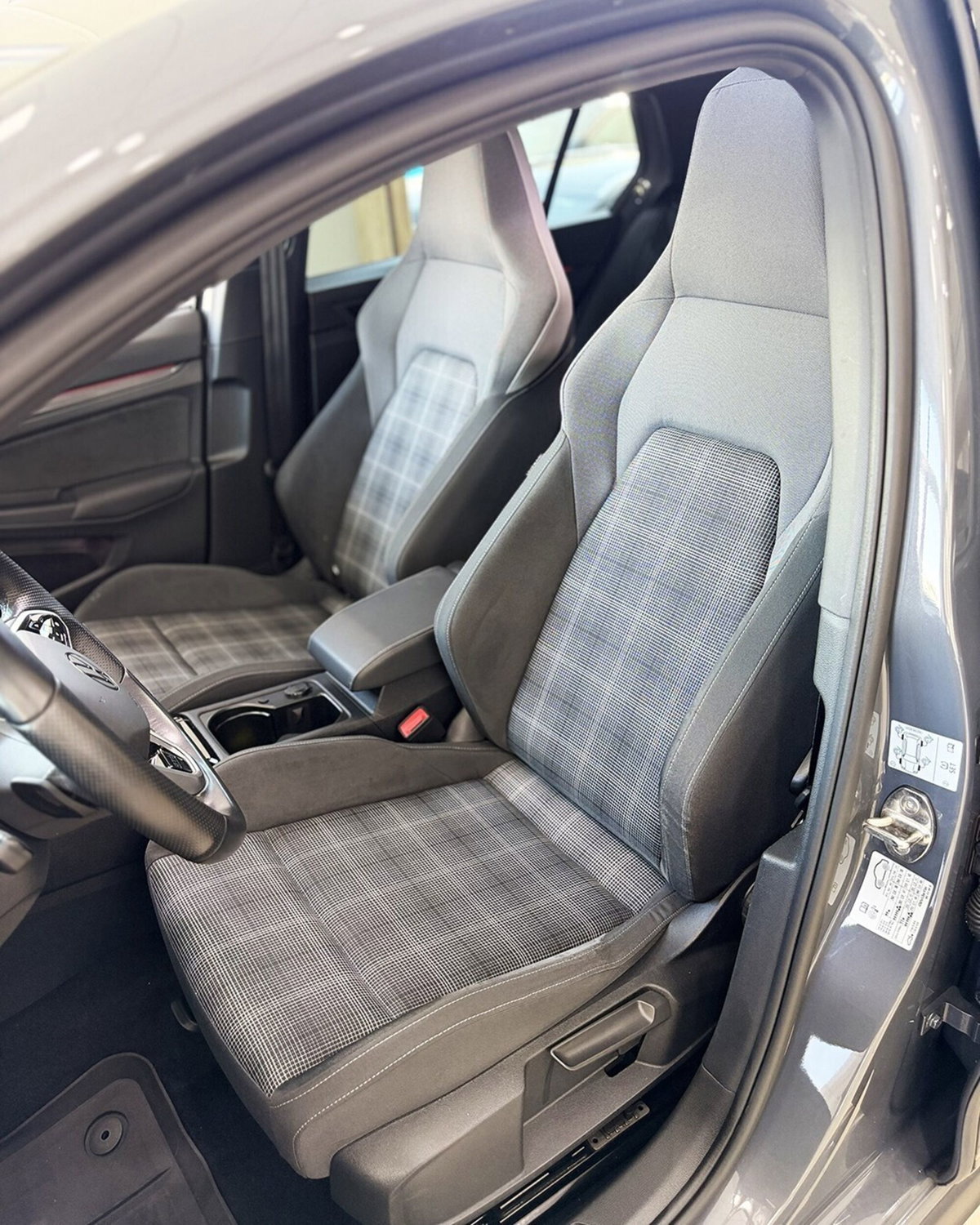 Volkswagen Golf 2.0 TDI GTD DSG (14)