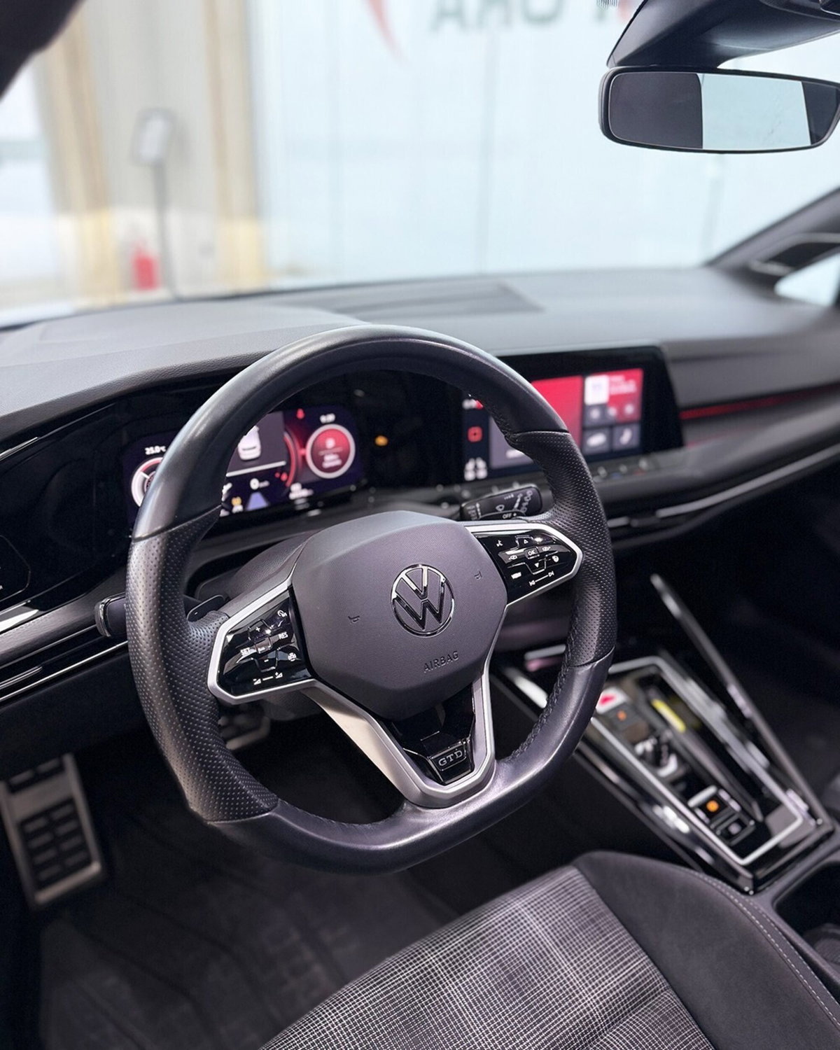 Volkswagen Golf 2.0 TDI GTD DSG (6)