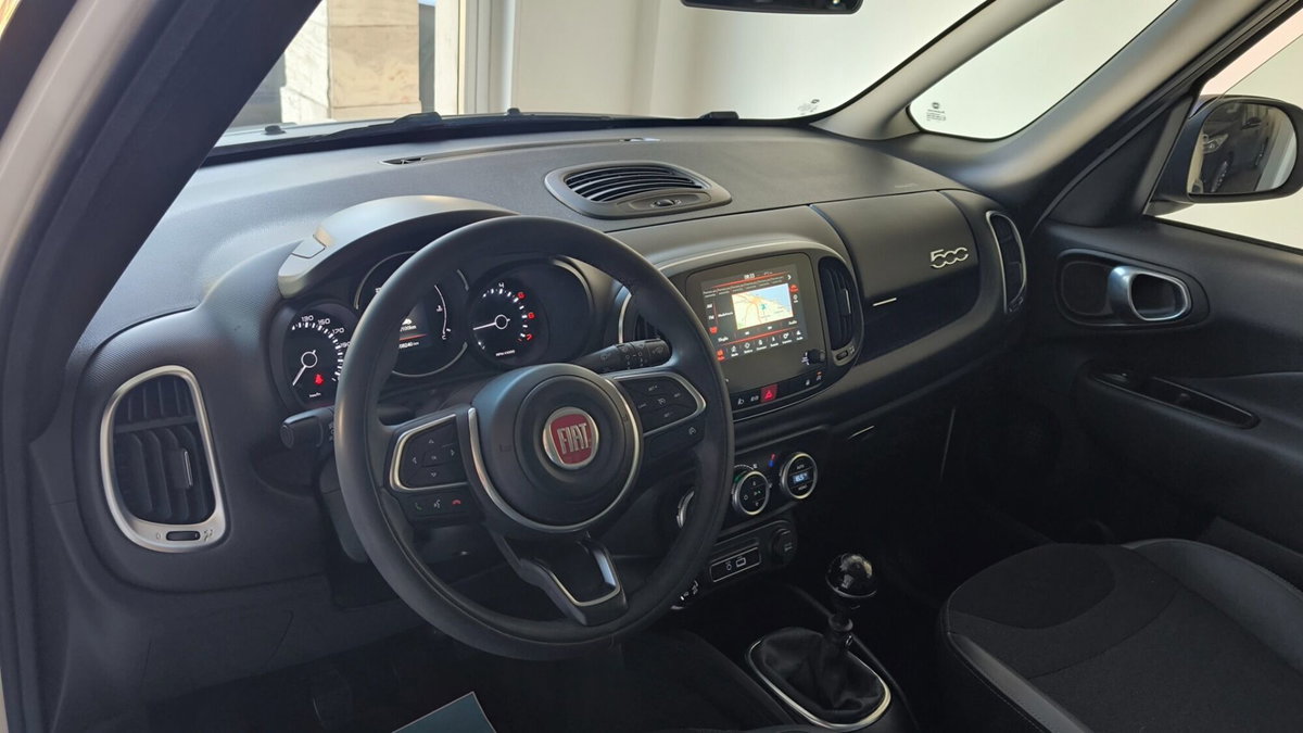 Fiat 500L 1.6 Multijet 120 CV Cross (14)