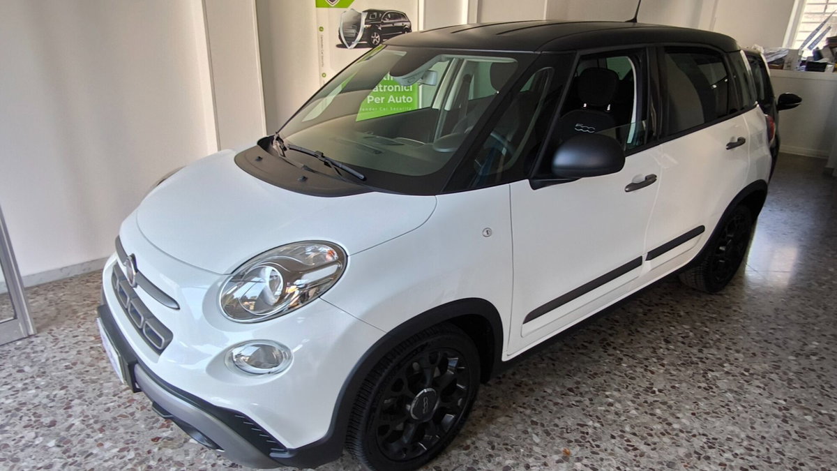 Fiat 500L 1.6 Multijet 120 CV Cross (4)