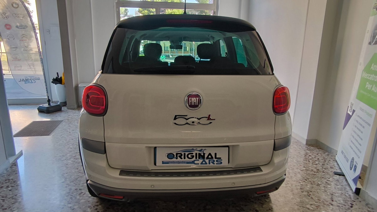 Fiat 500L 1.6 Multijet 120 CV Cross (9)