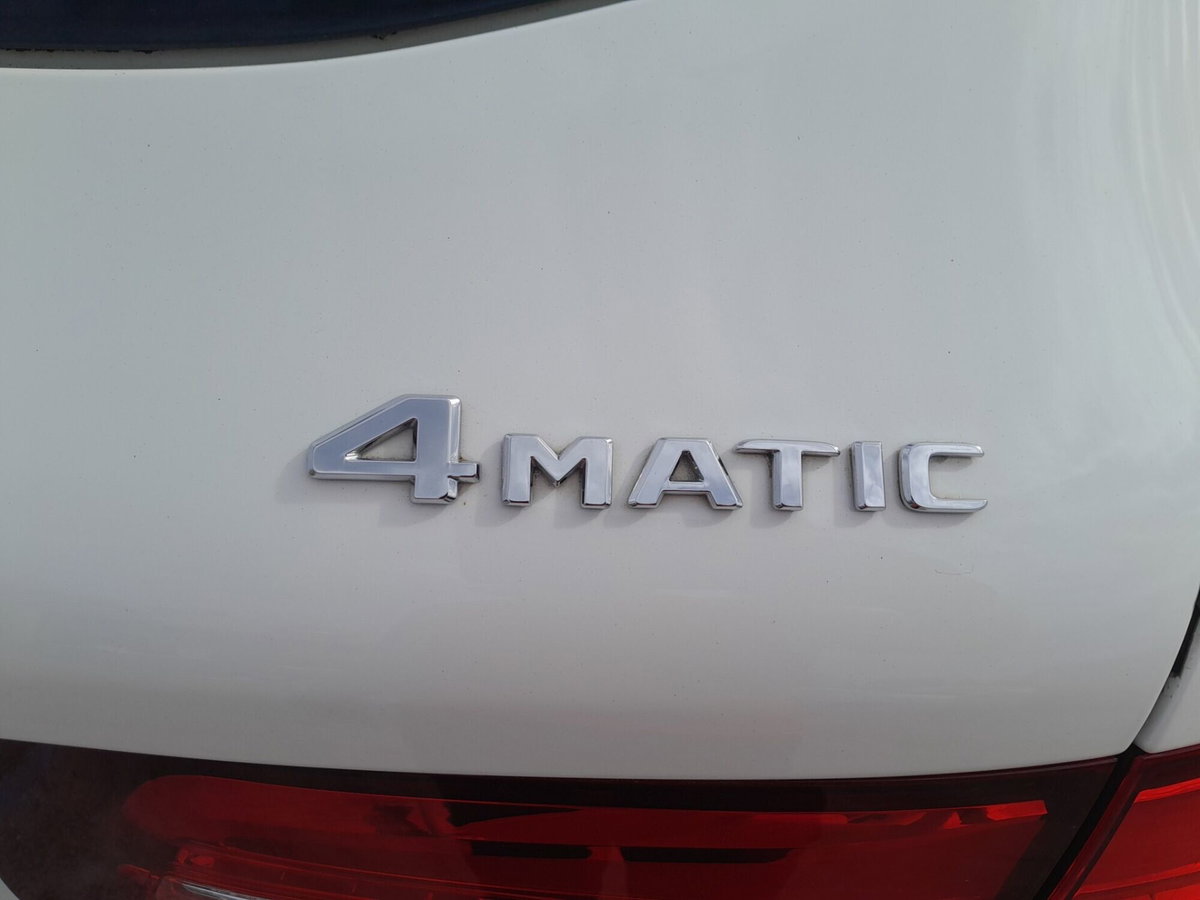 Mercedes-Benz GLC Coupé 220 d 4Matic Coupé Premium (17)