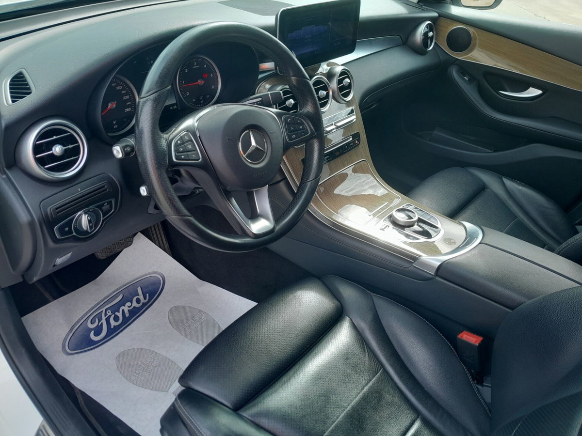 Mercedes-Benz GLC Coupé 220 d 4Matic Coupé Premium (18)