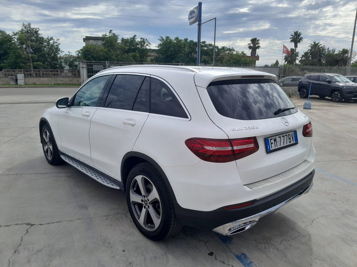 Mercedes-Benz GLC Coupé 220 d 4Matic Coupé Premium (6)