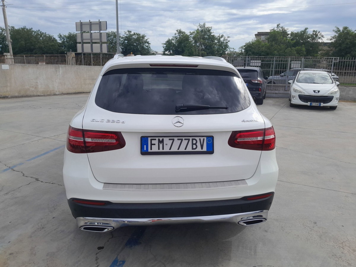 Mercedes-Benz GLC Coupé 220 d 4Matic Coupé Premium (7)