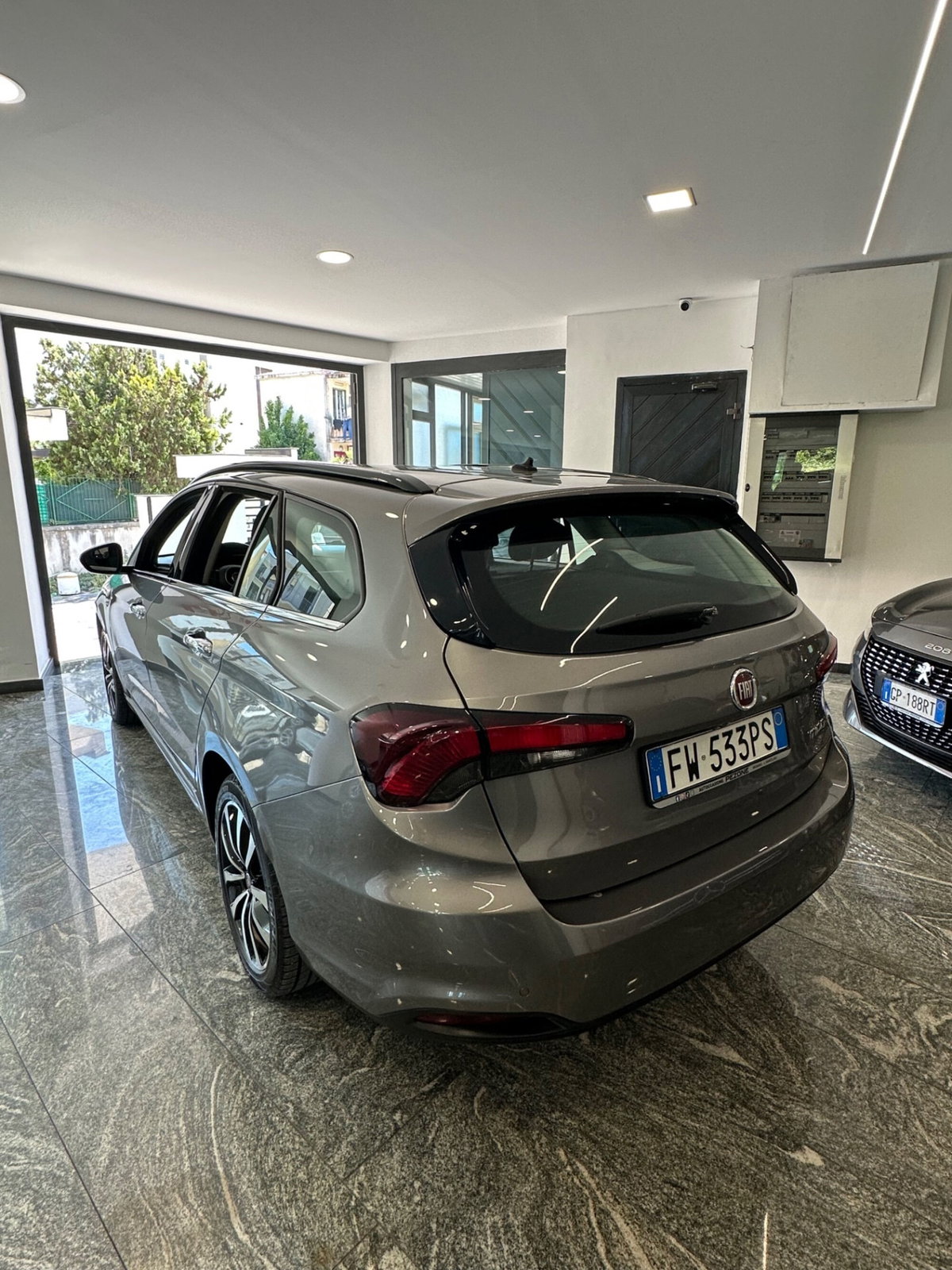 Fiat Tipo Station Wagon Tipo 1.6 Mjt S&S SW Lounge (6)