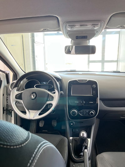 Renault Clio 1.5 dCi 90CV 3 porte Luxe (10)
