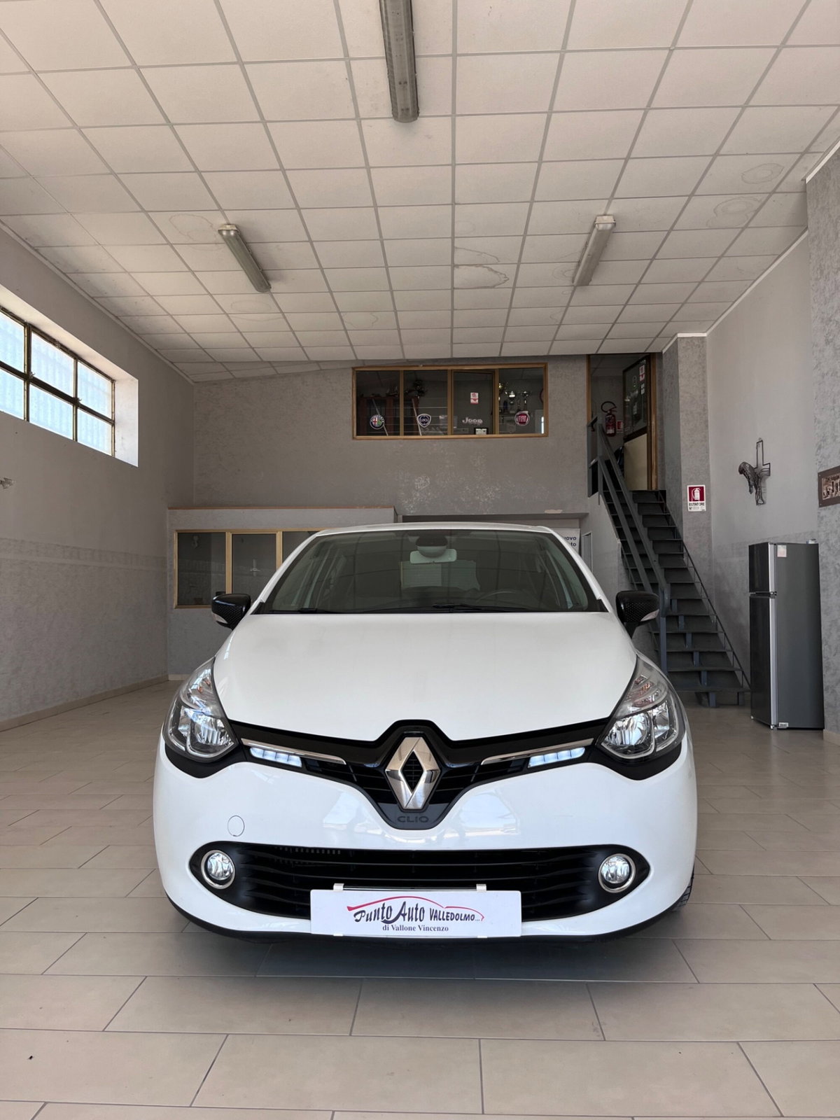 Renault Clio 1.5 dCi 90CV 3 porte Luxe (2)