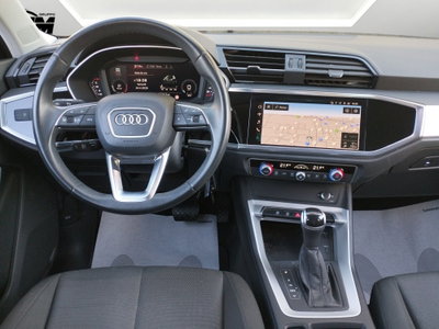 Audi Q3 35 TDI quattro S tronic Business (10)
