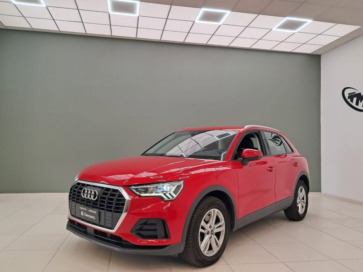 Audi Q3 35 TDI quattro S tronic Business (3)