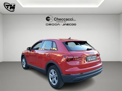 Audi Q3 35 TDI quattro S tronic Business (6)