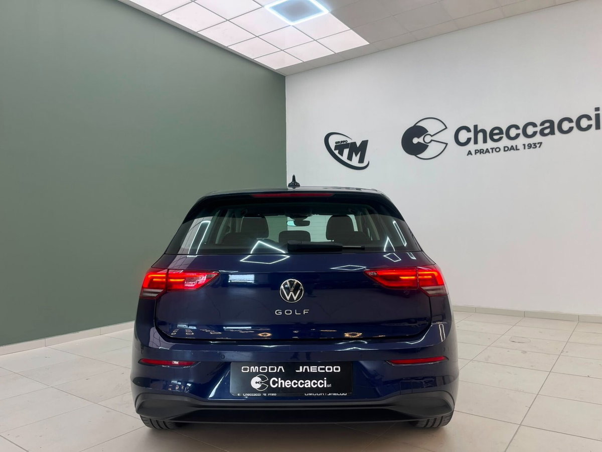 Volkswagen Golf 1.0 TSI EVO Life (5)