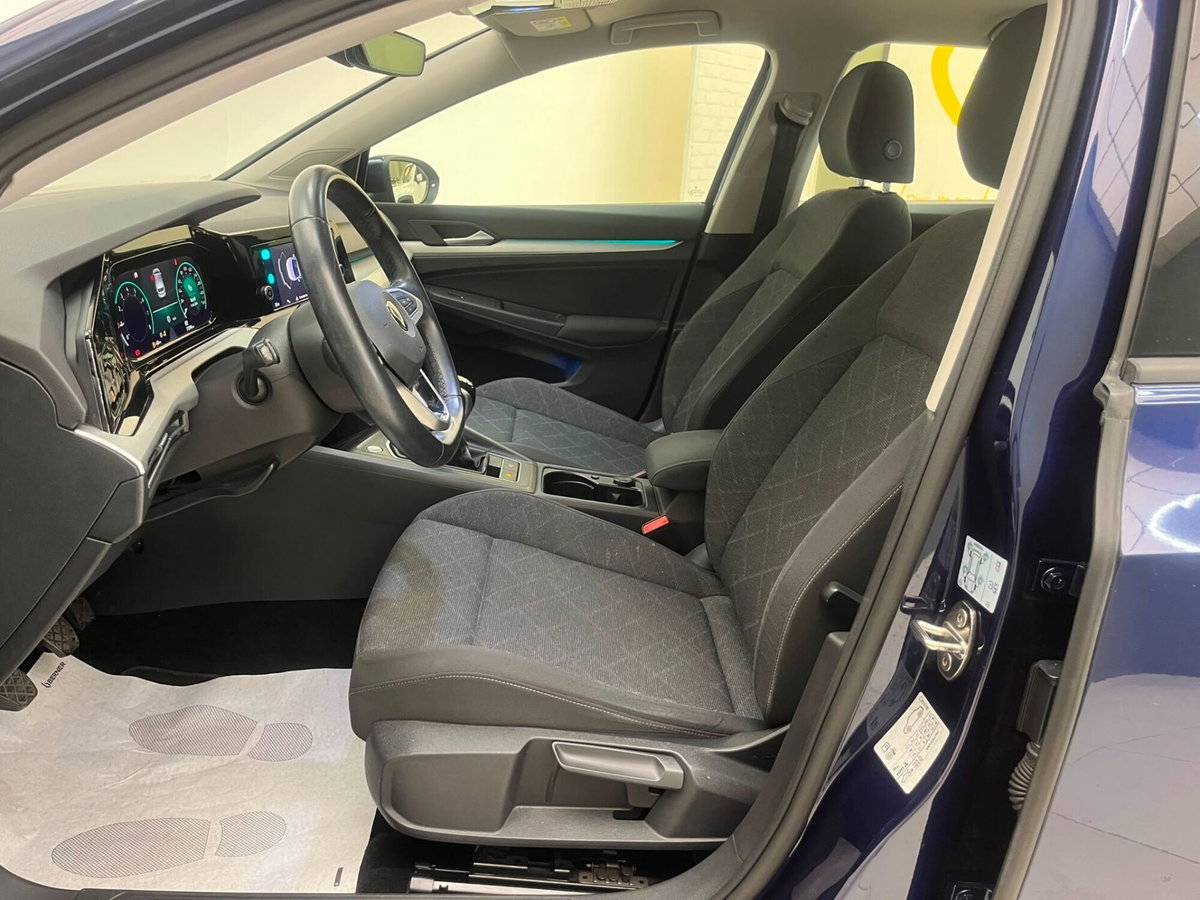 Volkswagen Golf 1.0 TSI EVO Life (9)