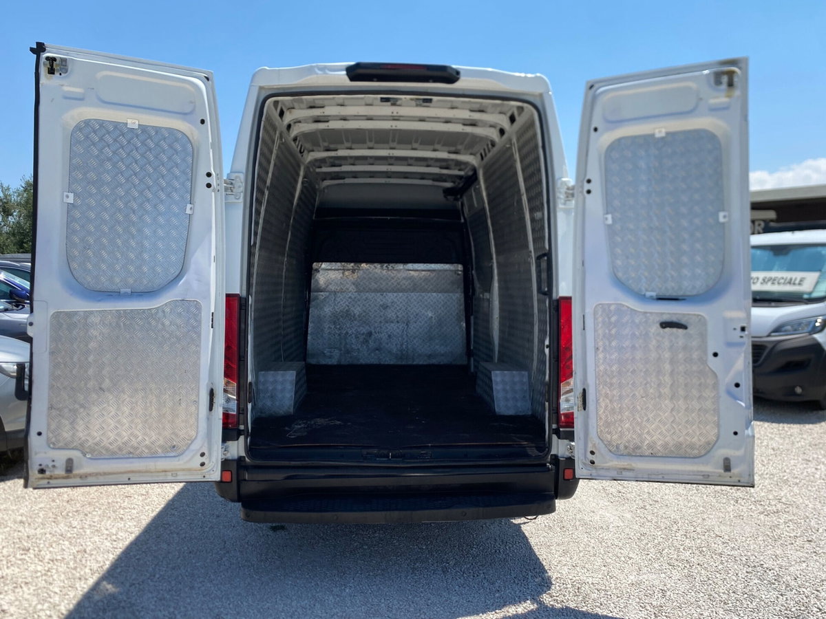 Iveco Daily Furgone 35S15V 2.3 HPT PM-TM Furgone (14)