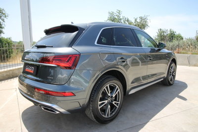 Audi Q5 40 TDI 204 CV quattro S tronic S line plus (6)