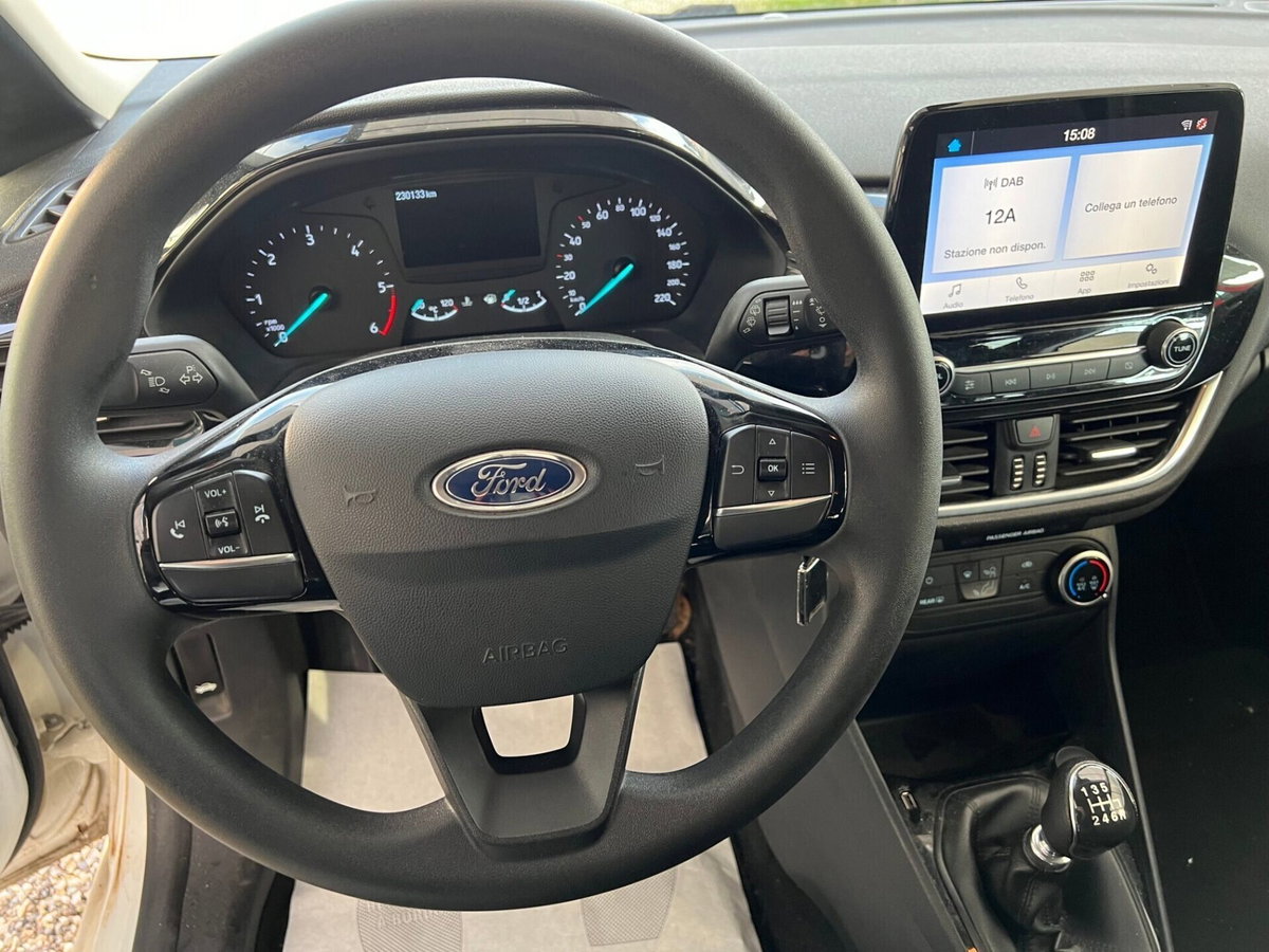 Ford Fiesta 1.5 EcoBlue 3 porte ST-Line (7)