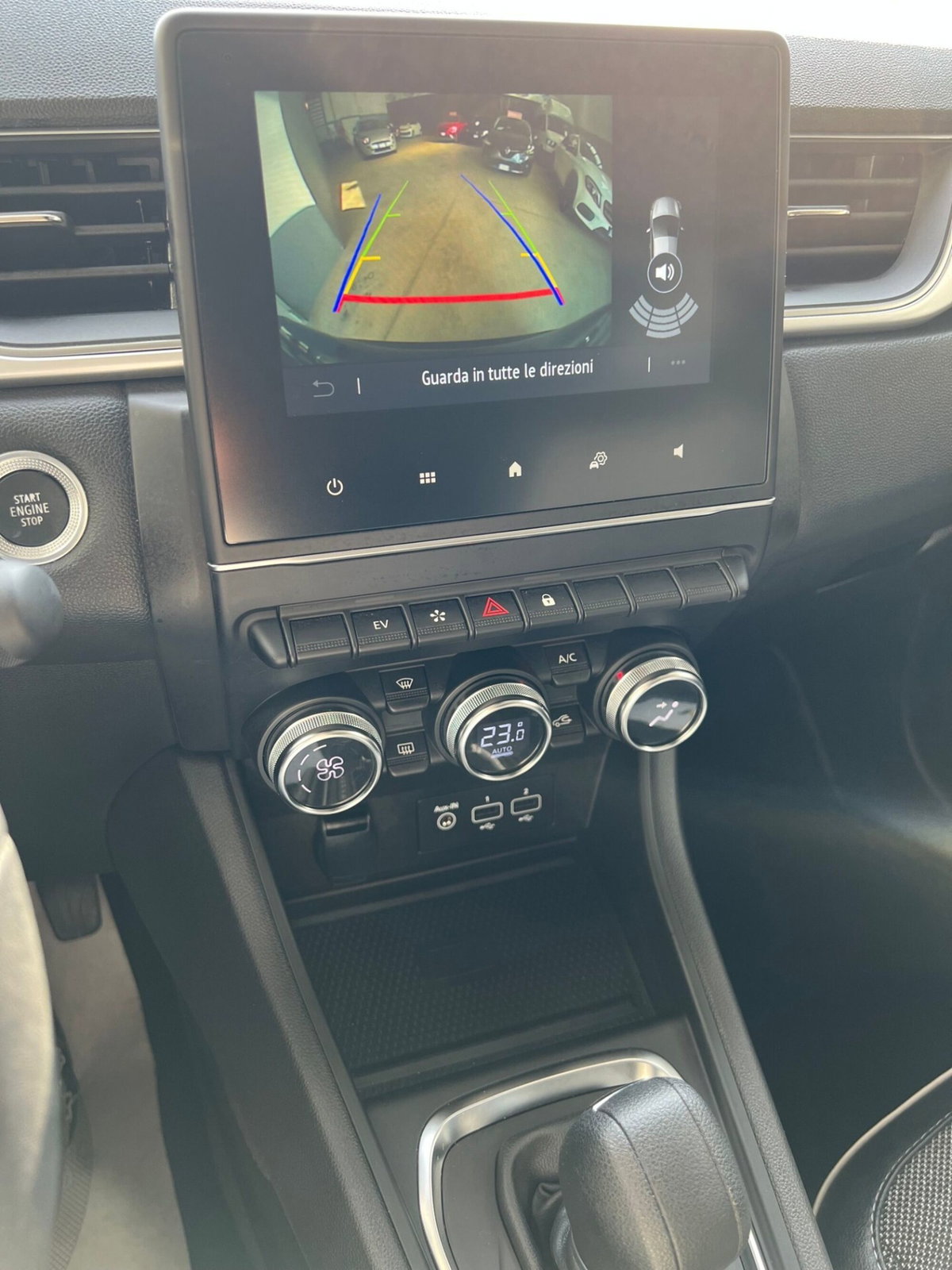 Renault Captur Full Hybrid E-Tech 145 CV Evolution (10)