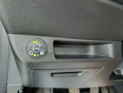 Renault Clio TCe 100 CV GPL 5 porte Equilibre (17)