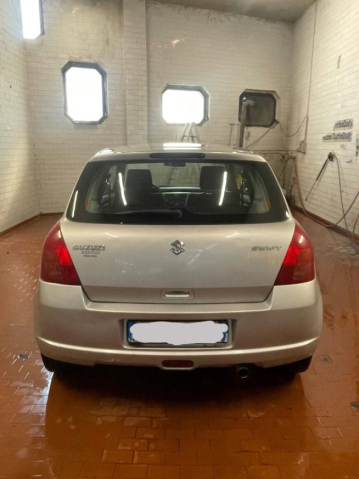 Suzuki Swift 1.3 DDiS 3p. GL (12)