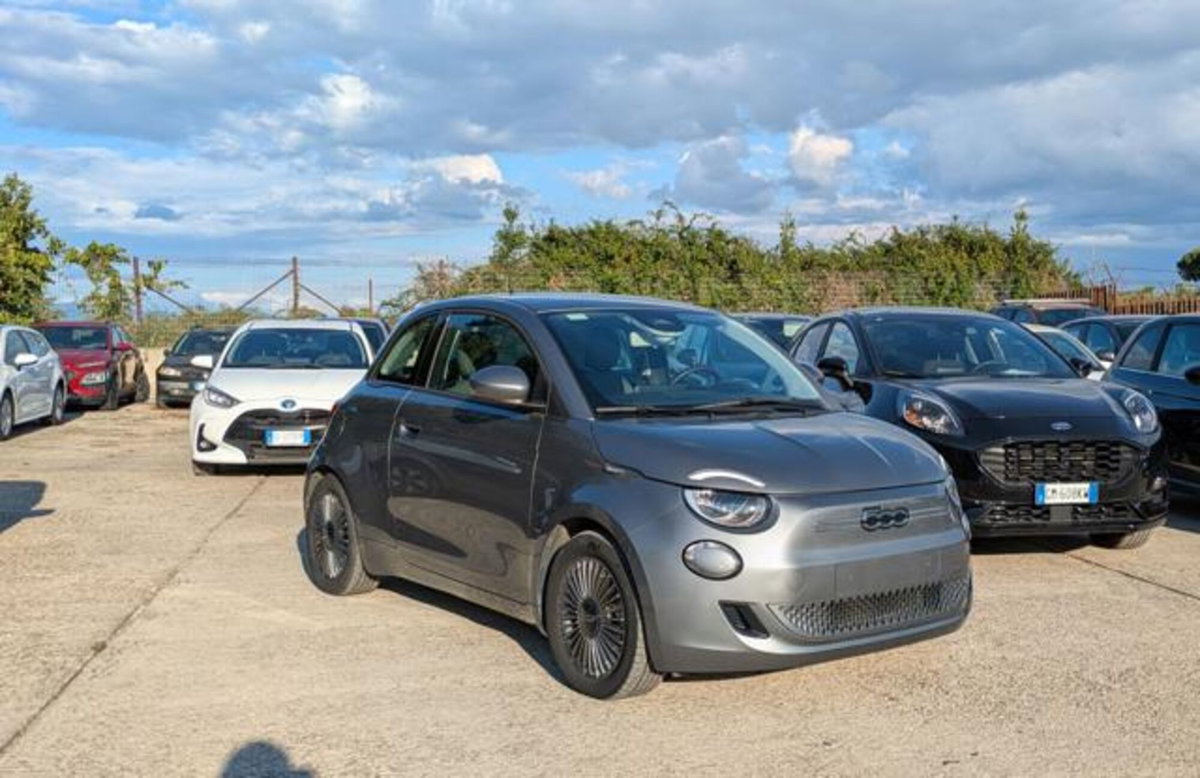 Fiat 500e Icon Berlina 23,65 kWh
