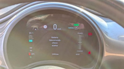 Fiat 500e Icon Berlina 23,65 kWh (7)