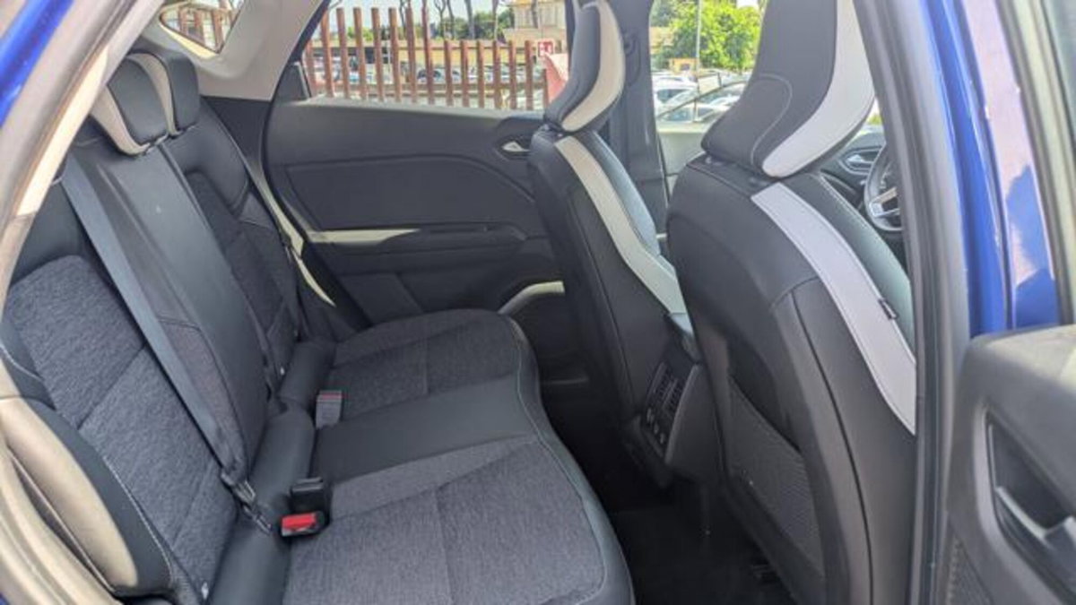 Renault Captur TCe 100 CV GPL FAP Intens (17)