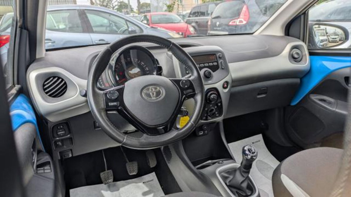 Toyota Aygo 1.0 12V VVT-i 5 porte Now GPL (5)