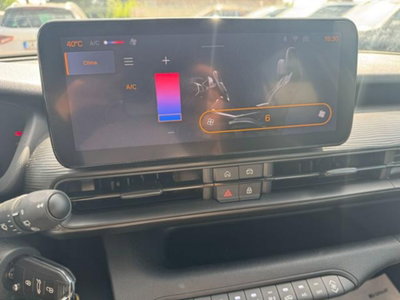 Jeep Avenger 1.2 turbo Longitude fwd 100cv (10)