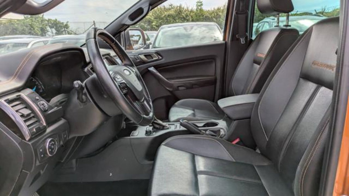 Ford Ranger Pick-up Ranger 2.0 ECOBLUE aut. 213 CV DC Limited 5 posti (10)