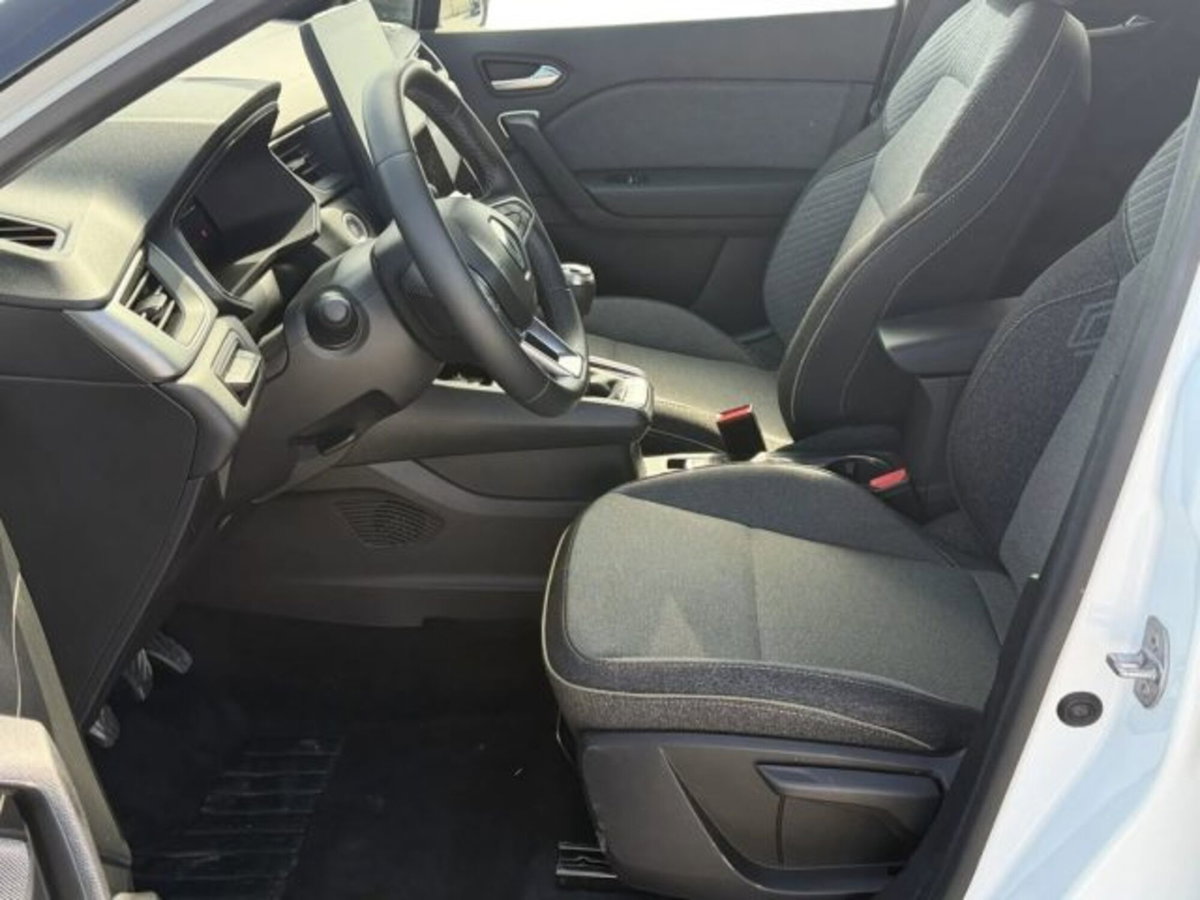 Renault Captur TCe 90 CV Techno (11)