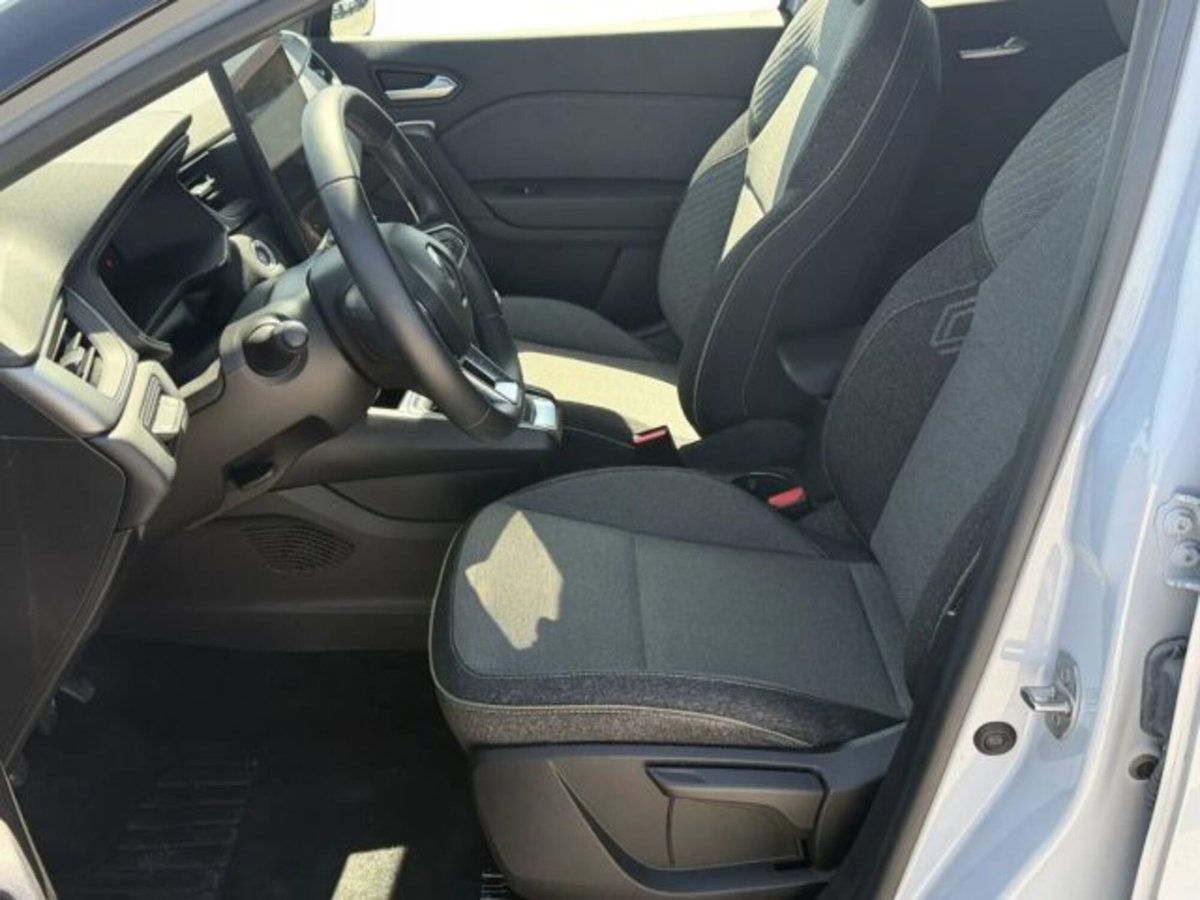Renault Captur TCe 90 CV Techno (10)