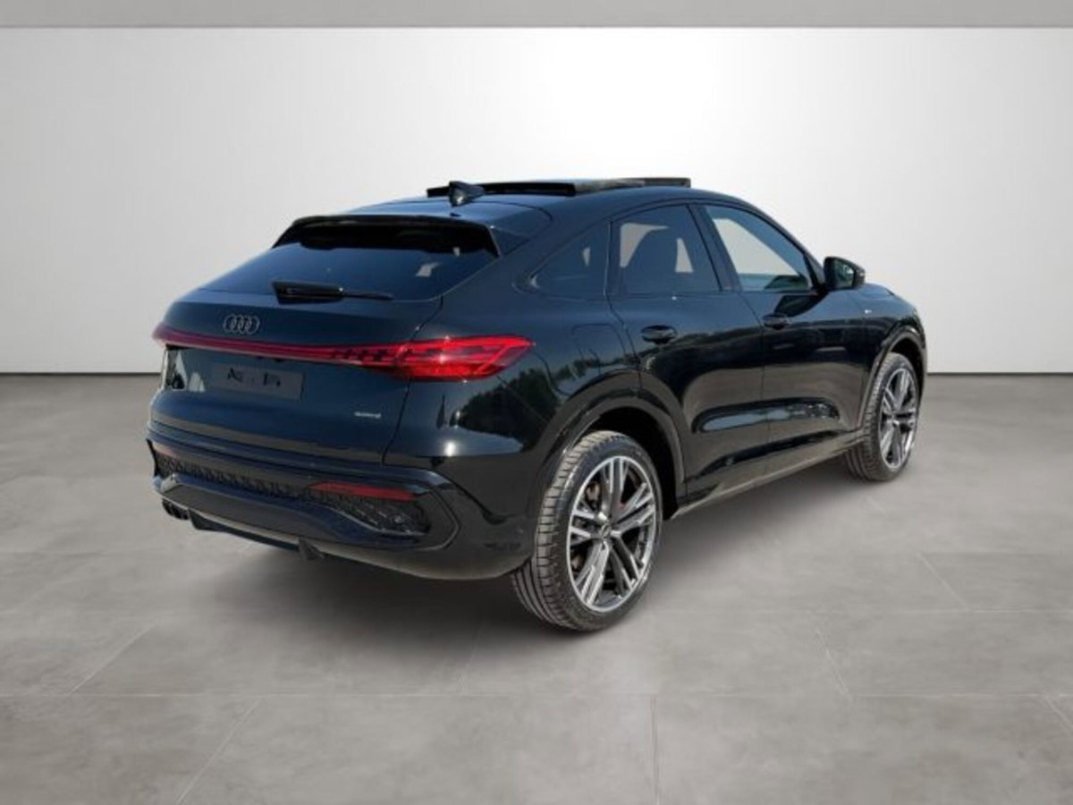 Audi Q5 Sportback 40 2.0 tdi mhev 12V S line Plus quattro s-tronic (4)