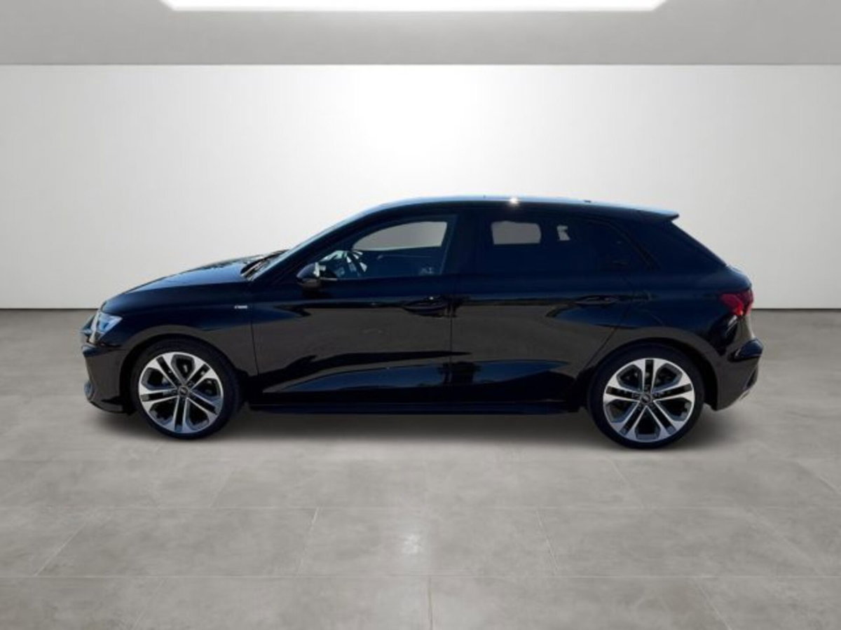 Audi A3 Sportback 35 TDI S tronic S line edition (7)