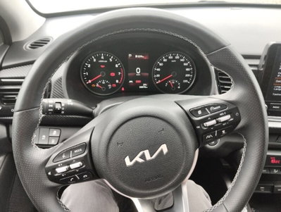 Kia Rio 1.0 T-GDi 120 CV MHEV DCT GT Line (7)
