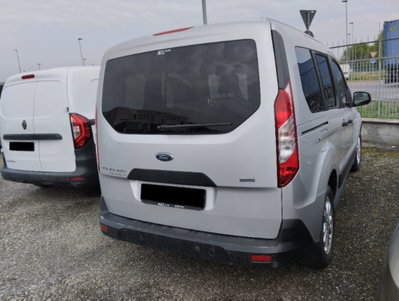 Ford Tourneo Connect 1.5 TDCi 120 CV Plus (2)