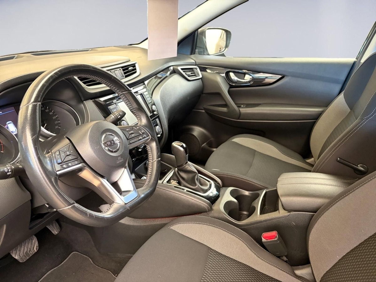 Nissan Qashqai 1.5 dCi 115 CV DCT Tekna (6)