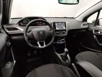 Peugeot 208 82 5 porte Allure (9)