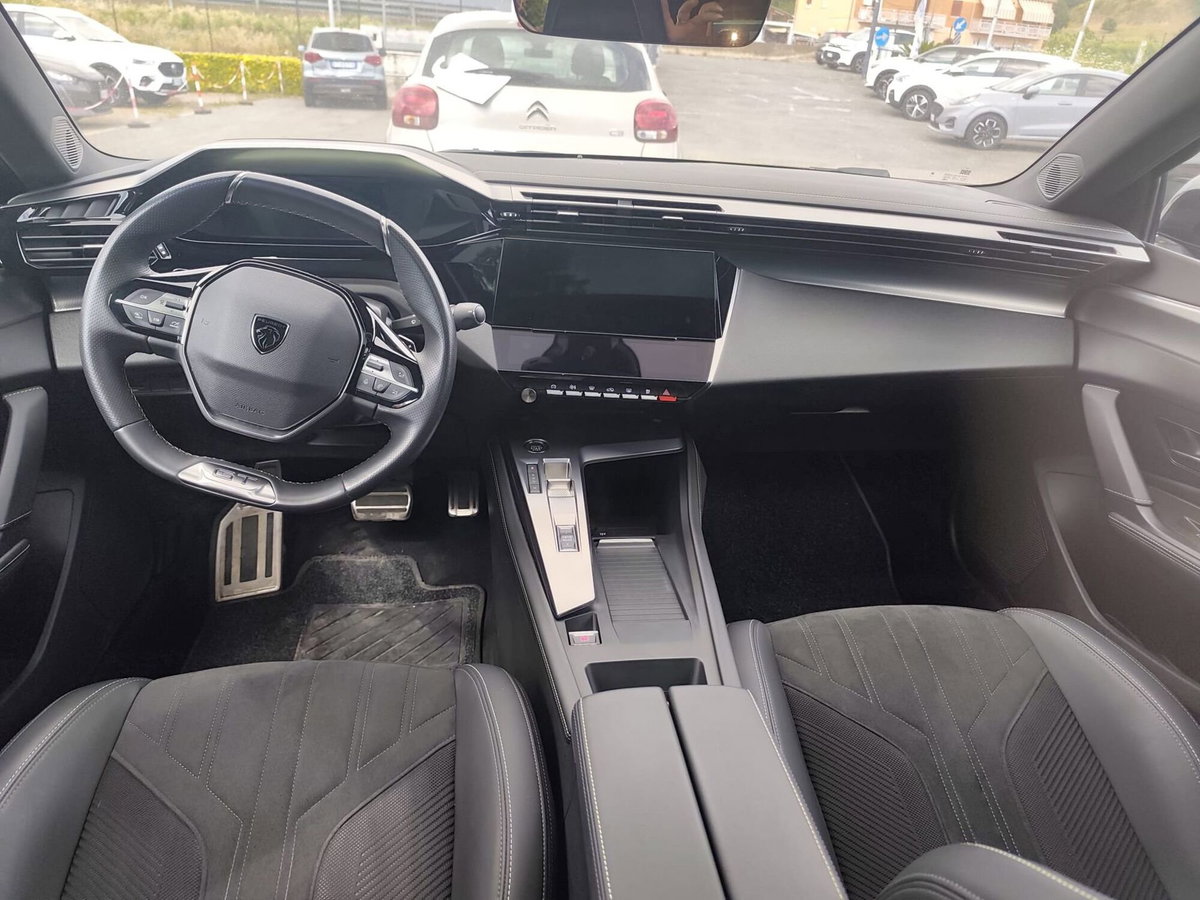 Peugeot 408 1.2 puretech GT s&s 130cv eat8 (16)