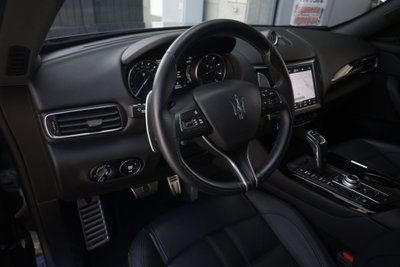 Maserati Levante Levante V6 AWD Granlusso (16)
